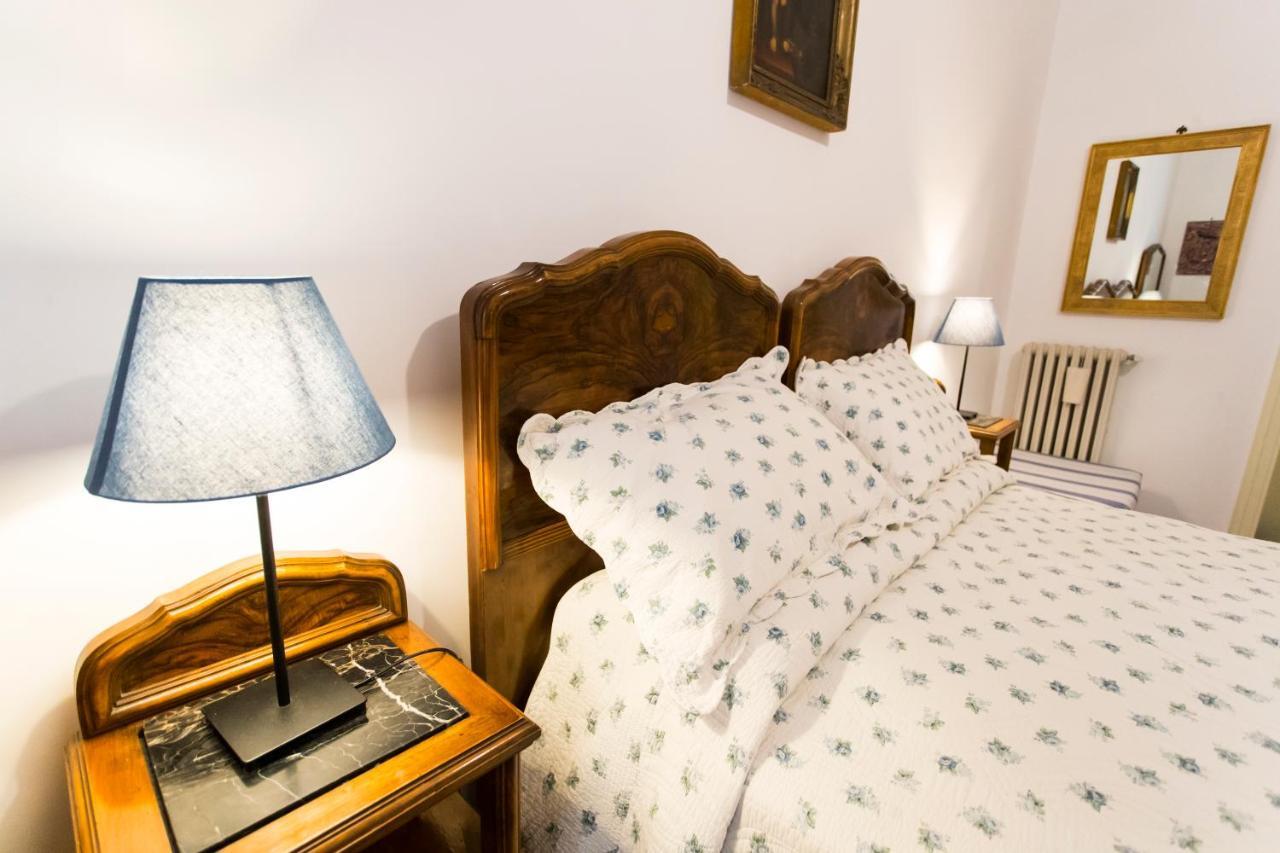 ローマ A Casa Cibella Bed & Breakfast エクステリア 写真
